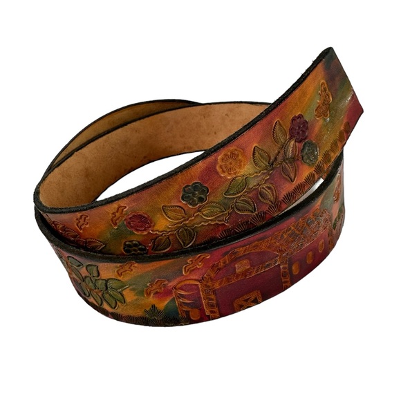 Dream Scenes by Rosanne leather tooled belt with Susan B Anthony coin buckle - Picture 10 of 12